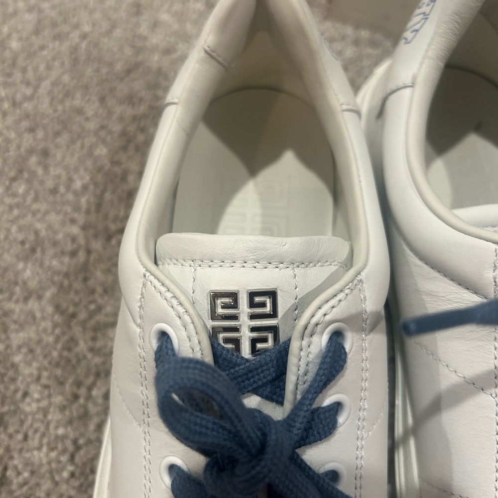 NEW GIVENCHY GAME DAY CITY SPORT LACE UP WHITE SNEAKERS SHOES LOGO SZ 39 or 9 - Picture 3 of 10